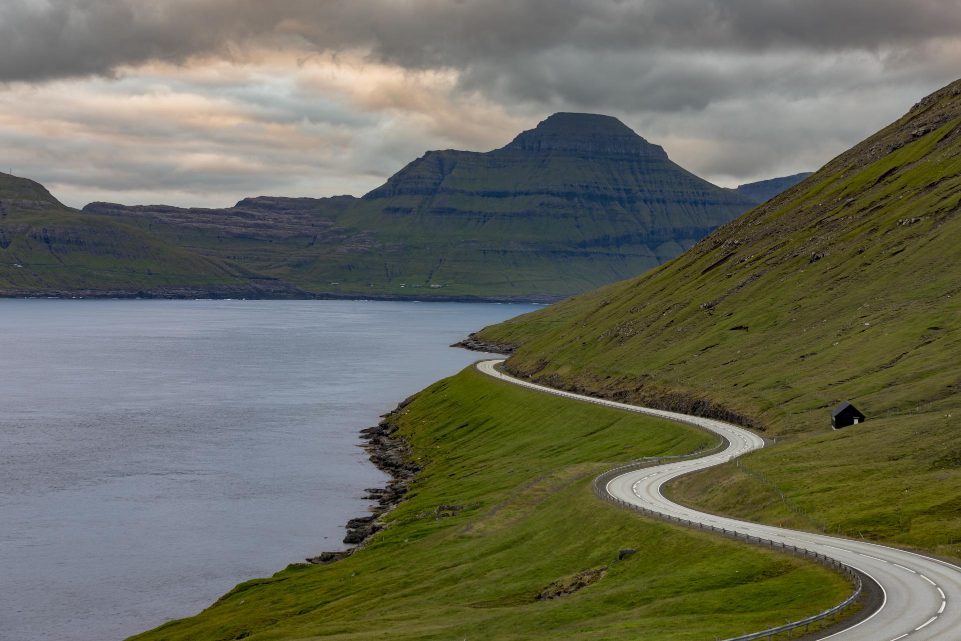 Road, Vágar
